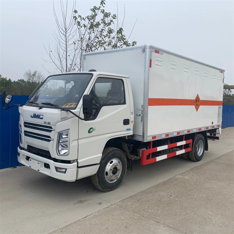 江铃易燃气体厢式运输车,小型气瓶车