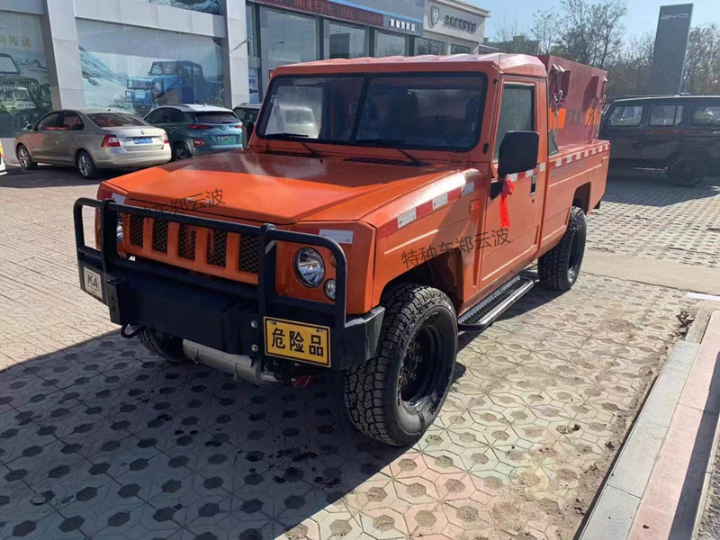 矿用车,矿用运人车,矿用运货车,矿用炸药车需